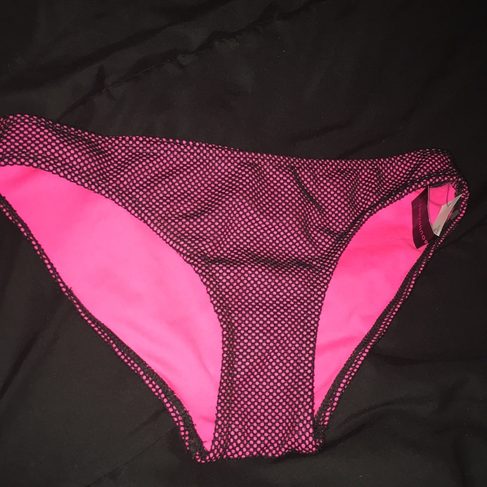 Bikini bottoms